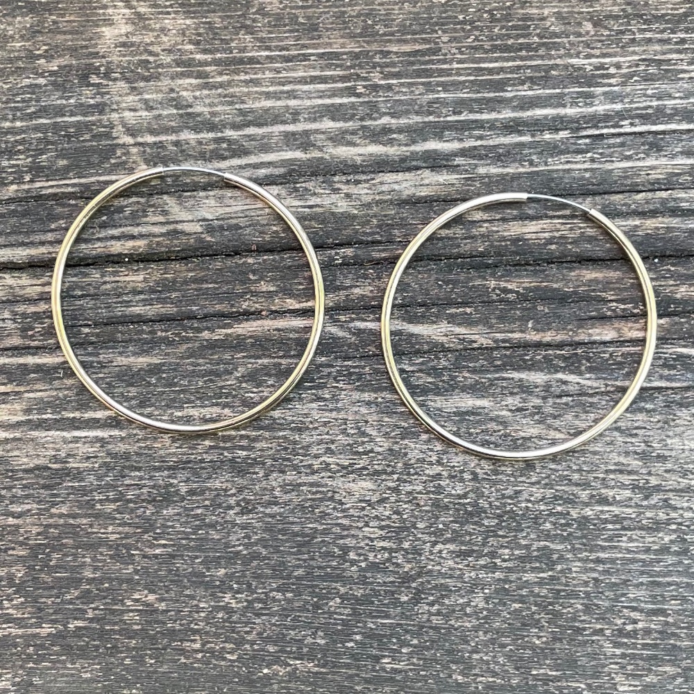 Lightweight Medium Gold Hoop Earrings